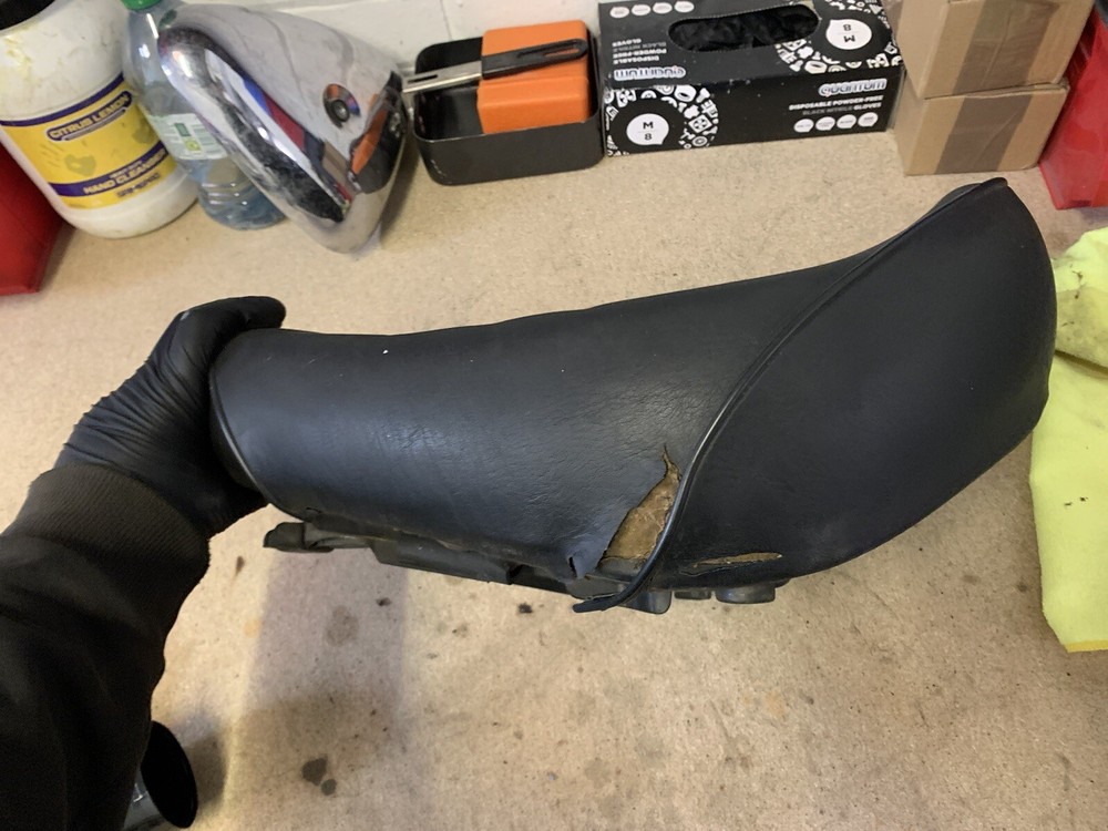 Honda Rebel 250 Seat