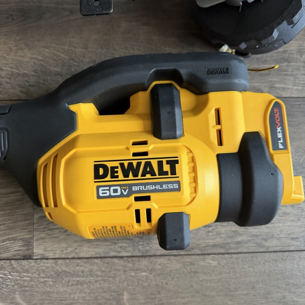 Dewalt Flexvolt 60V String Trimmer Cordless Brushless DCST972B Tool Only NWOB