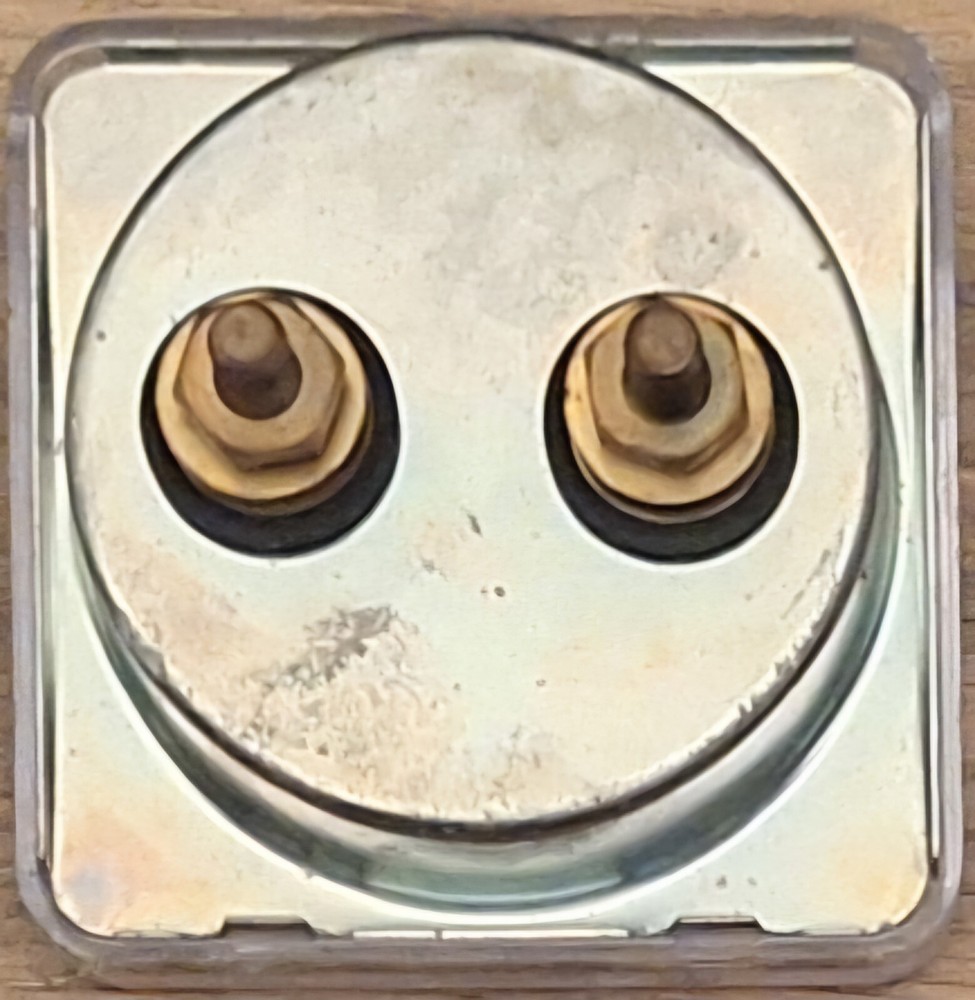 Nasco 0-3 volt DC Voltmeter D-5626P-I