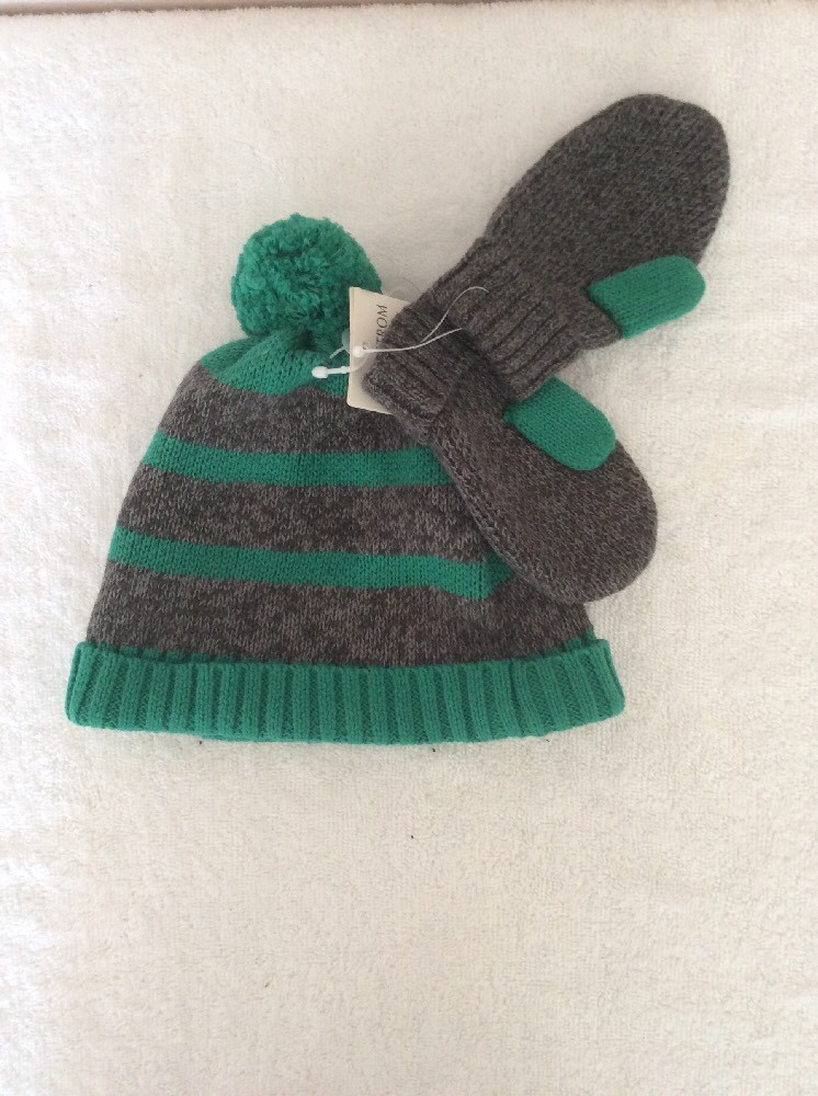 Tucker + Tate Beanie And Mittens 2–4Y $29