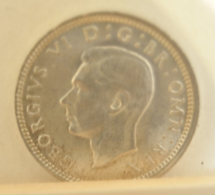 1942 Great Britain 6 pence uncirculated [623-3]