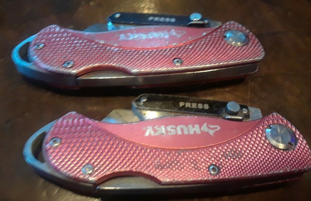 HUSKY 2-Pack Folding Utility Knife Set Sure-Grip lock-back