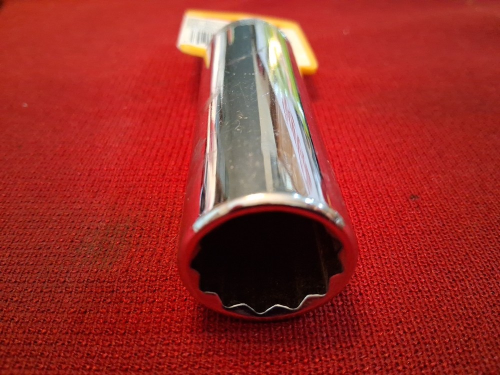 Dewalt 20mm 1/2" Dr. 12 Point Deep Socket