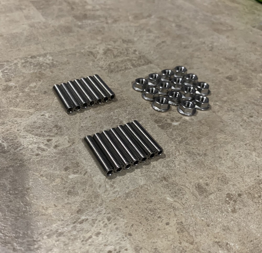 Neon SRT-4 Oil Pan Stud Kit