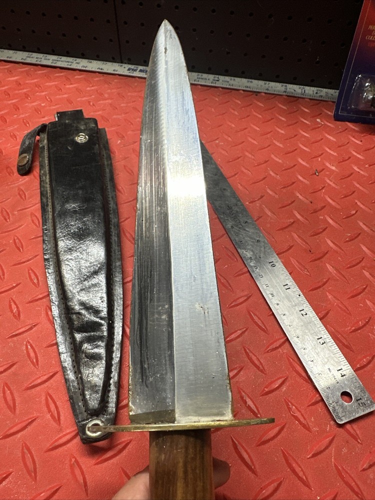18" Dagger Including Handle from Pakistan with leather sheath