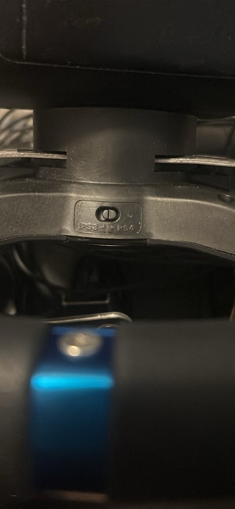 Logitech G29 Steering Wheel And Pedals PS3/4