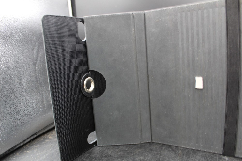 Lot Of 6 Assorted Protective Cases Bundle