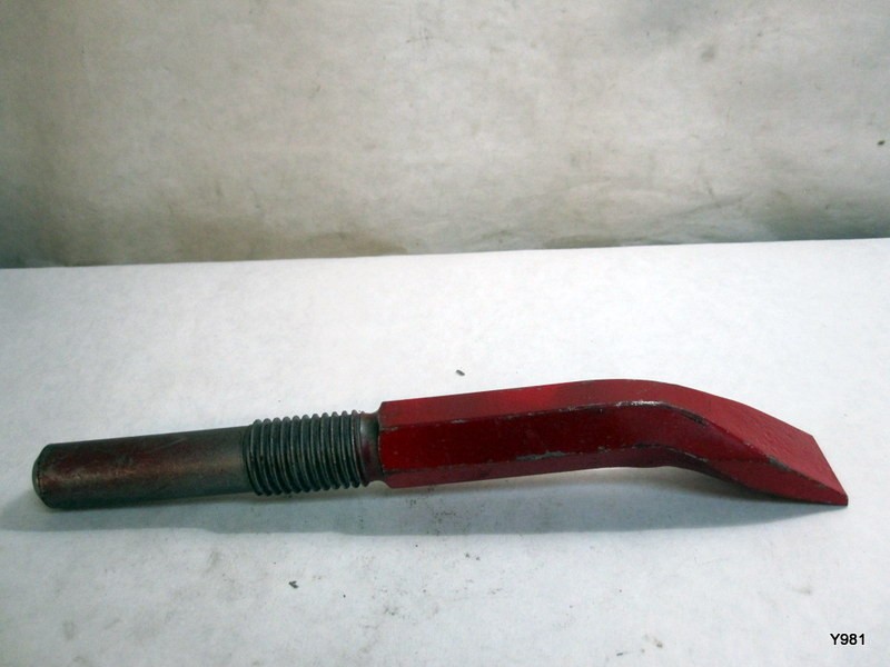 Long Bent Chisel Point Tip for Rock Tools Scaling Bars