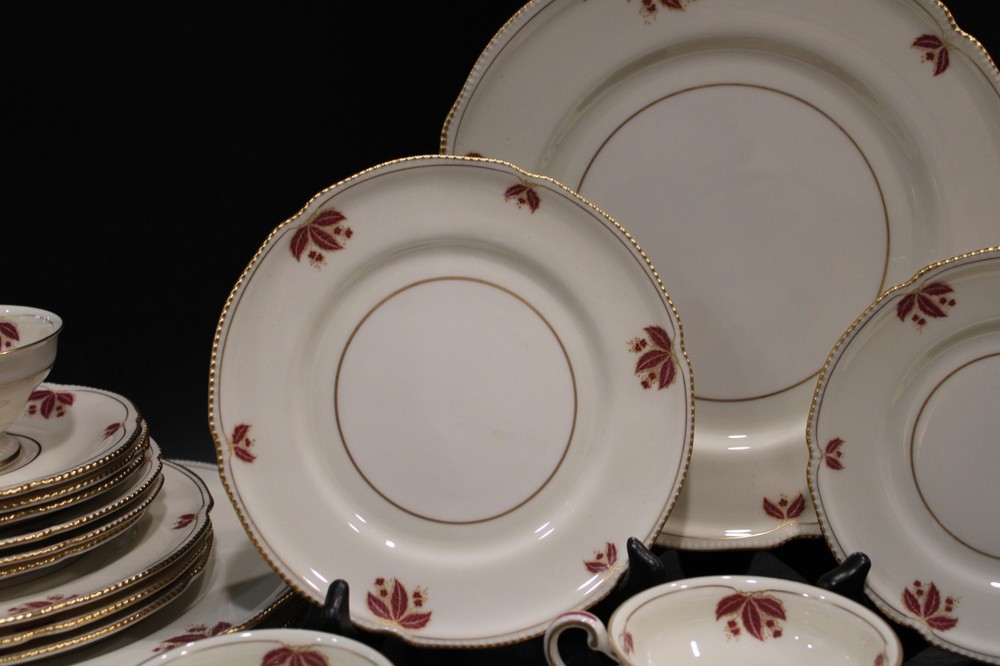 Castleton Jubilee 4 - 5 Setting 20 pieces (3 Available)