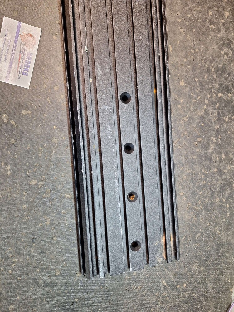 Jotto desk 28 in console floor plate
