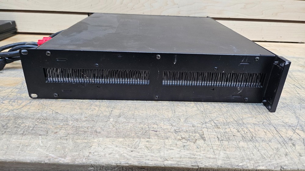 Crown 800 CSL Professional Audio Amplifier