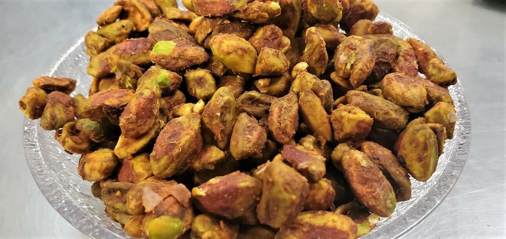 Flavored Gourmet Spicy Sriracha Pistachios Kernels