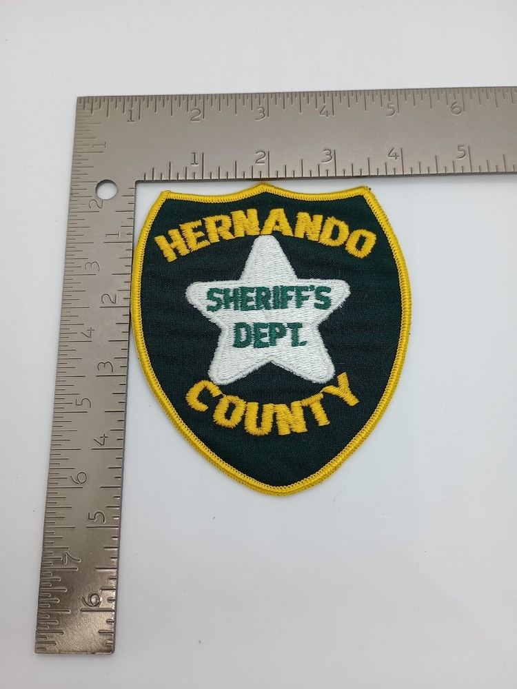 Hernando County Florida Sheriff's Dept.  Shoulder Patch Vintage Unsewn