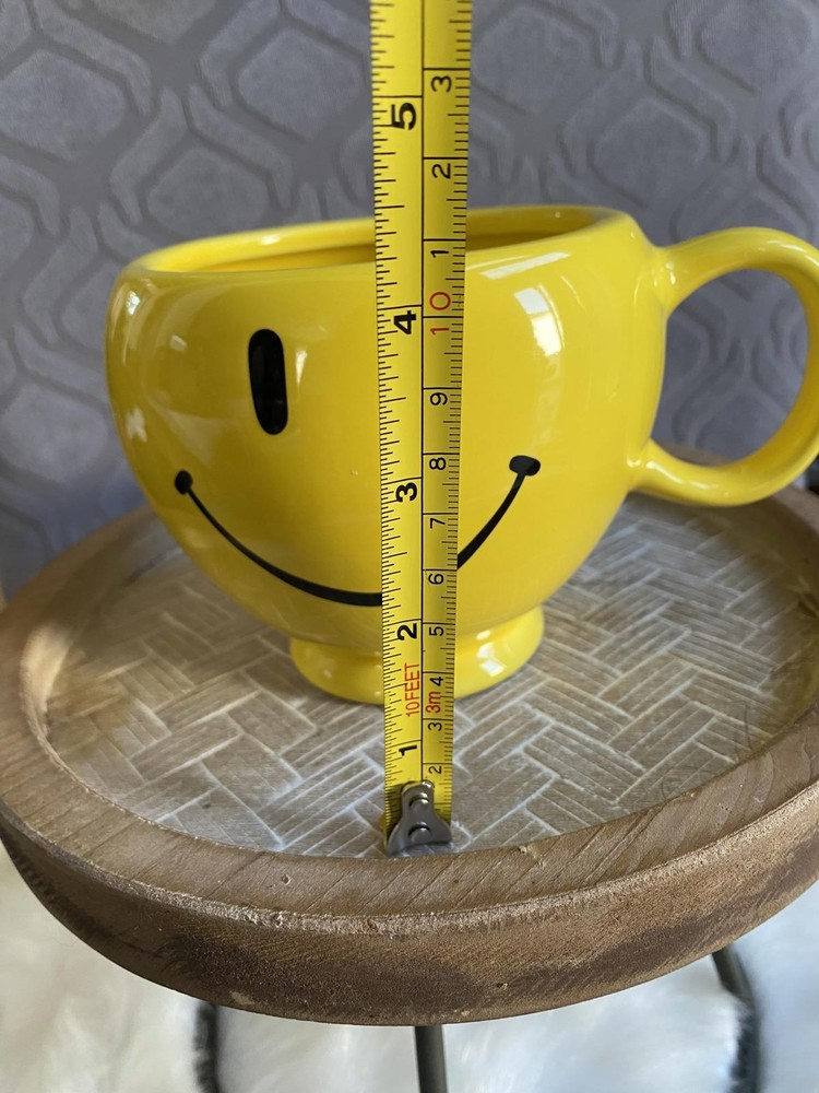 Yellow Smiley Face Ceramic Mug