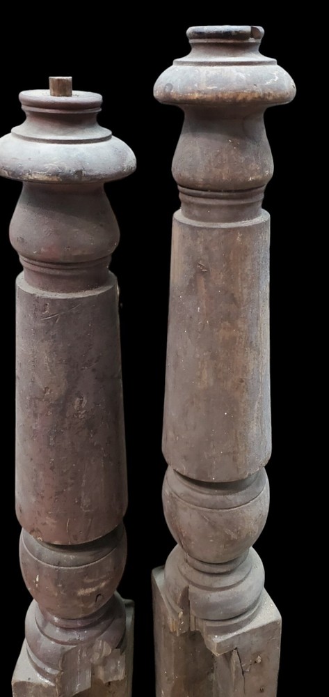 Pair Of Newel Posts *Gam0211