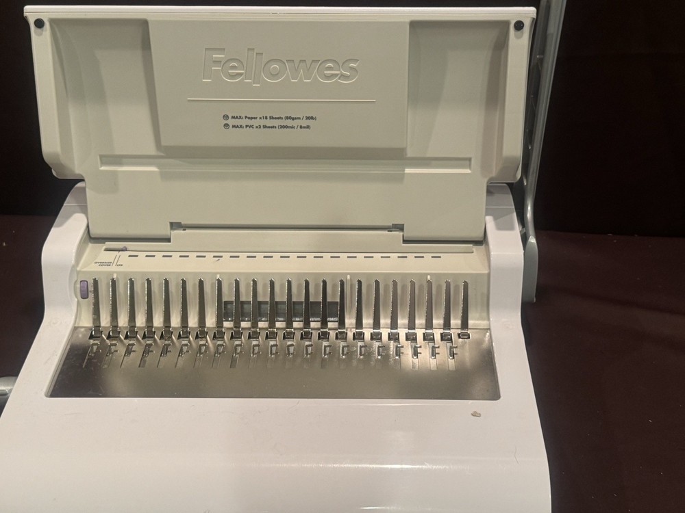 Fellowes Pulsar-E 300 Electric Binding Machine CRC 52167 Used?? Read Description