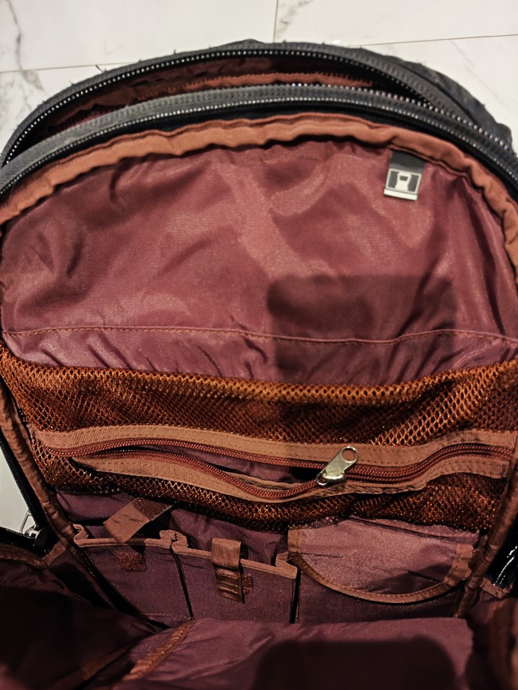 Excellent Condition Billabong Technical Snowboard Skateboard Backpack Pack