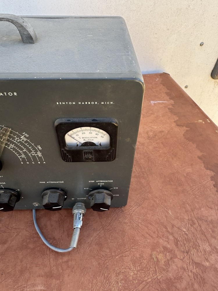 heathkit laboratory generator Untested As Is