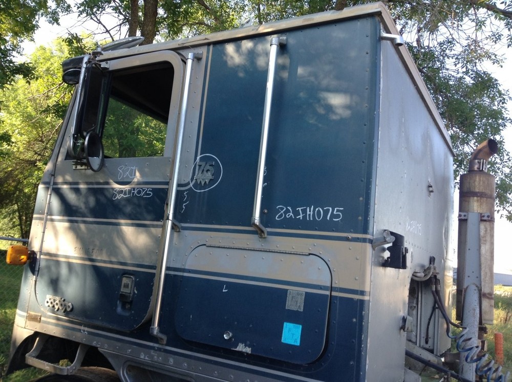 International 9670 ALUMINUM Left/Driver CAB SIDE Panel