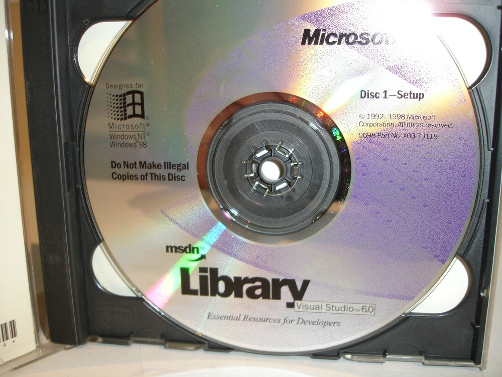 MSDN Microsoft Visual Studio 6.0 Original CD and case