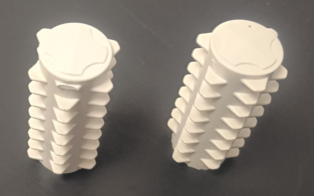 Replacement 2 Large Rollers for GE Hot Rollers Model B2 HCD-4 Mint Condition