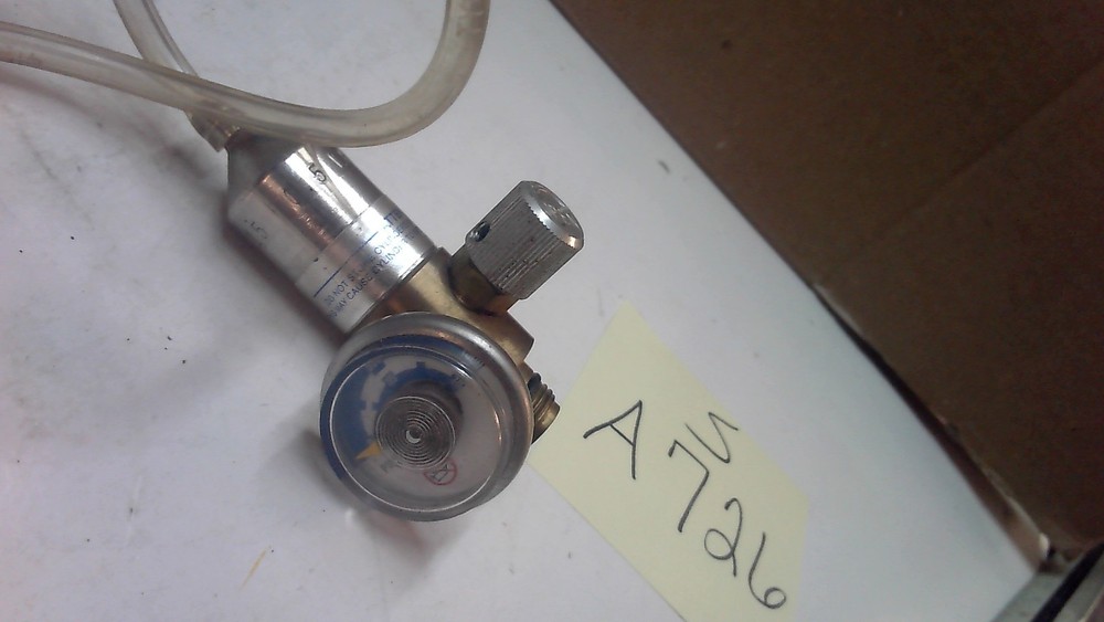 MODEL 715-05LPM GAS REGULATOR