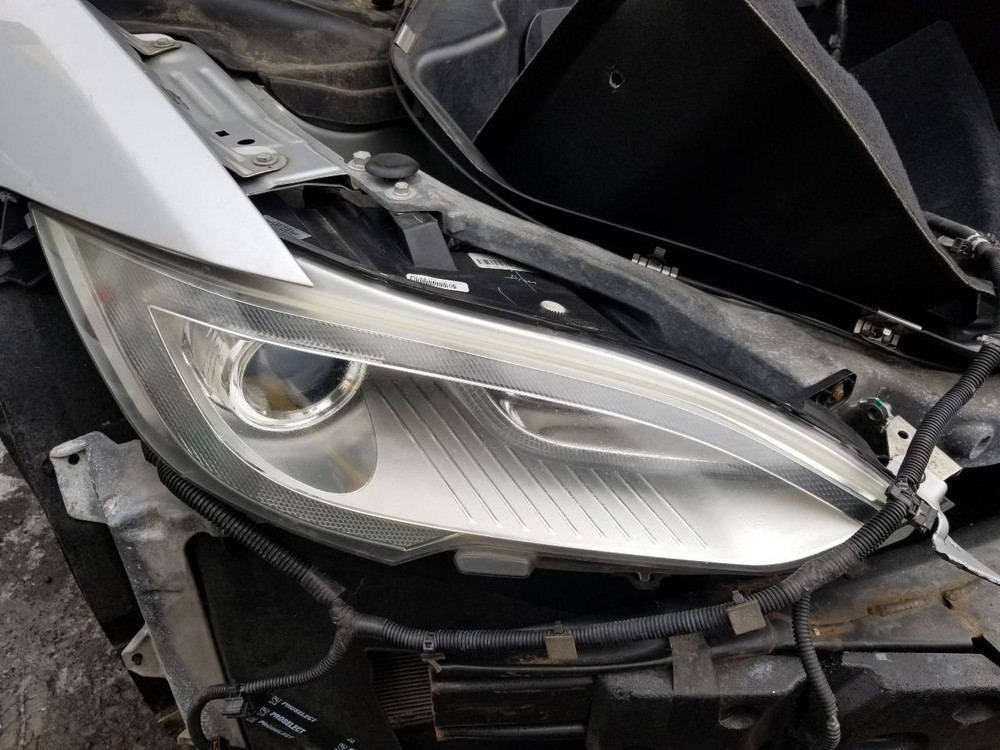 TESLA S 2012 Quarter Glass 5039989