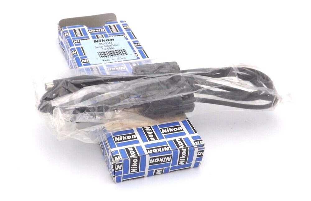 NIKON SERIAL CABLE SC-EM3  Eor E990