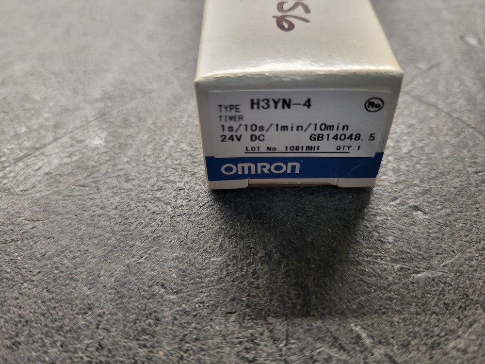 Omron H3YN-4 Timer.