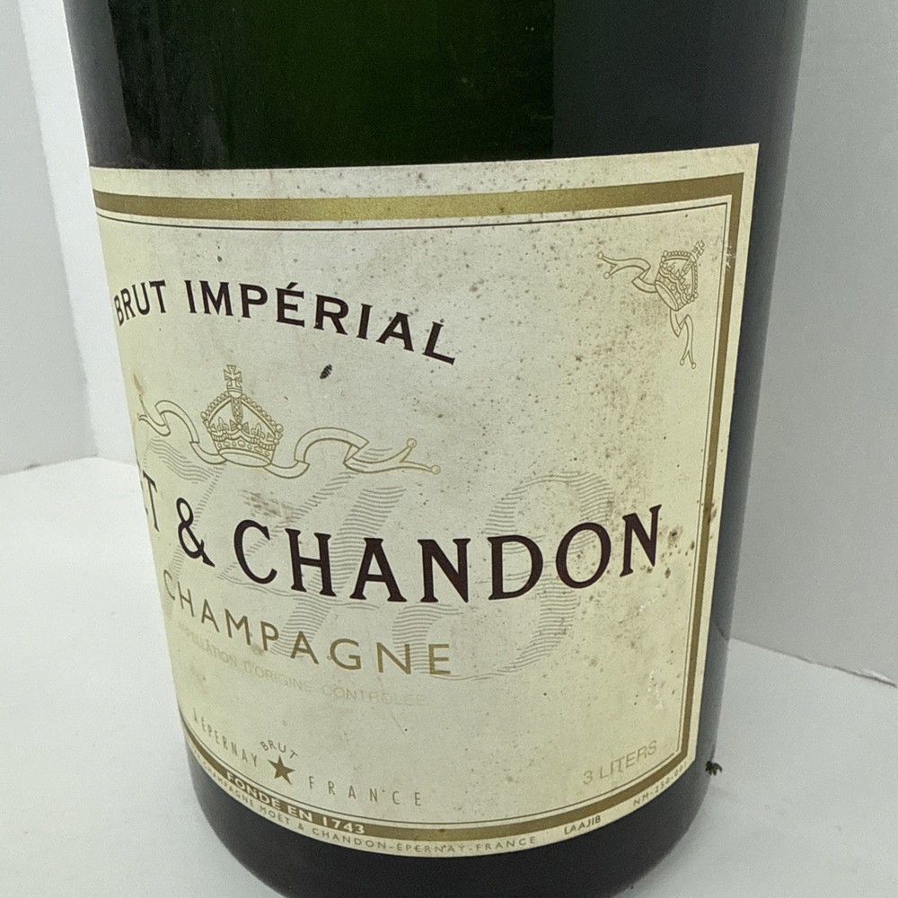 Huge Empty Moët & Chandon Dummy Display Champagne Bottle 20” Tall Open