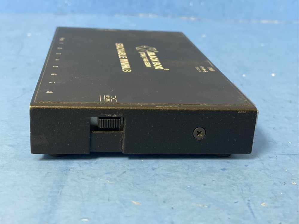 Black Box Stackable Mini (LE2801A) 8-Ports External Hub stackable