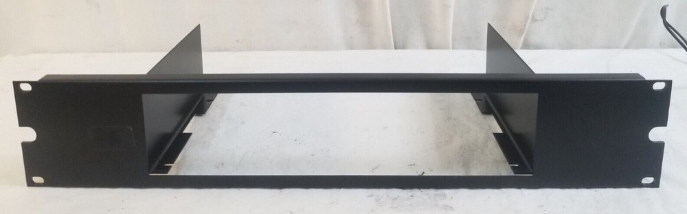 BOGEN C-10 or 20 Classic Series AMPLIFIER 2U RACK MOUNT