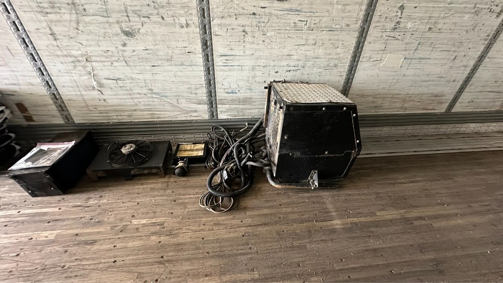 Thermo King Auxiliary Power Unit (APU)