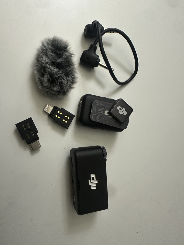 DJI Mic 2 Wireless Clip-On Microphone Set, Compact Design, Accessories, Black