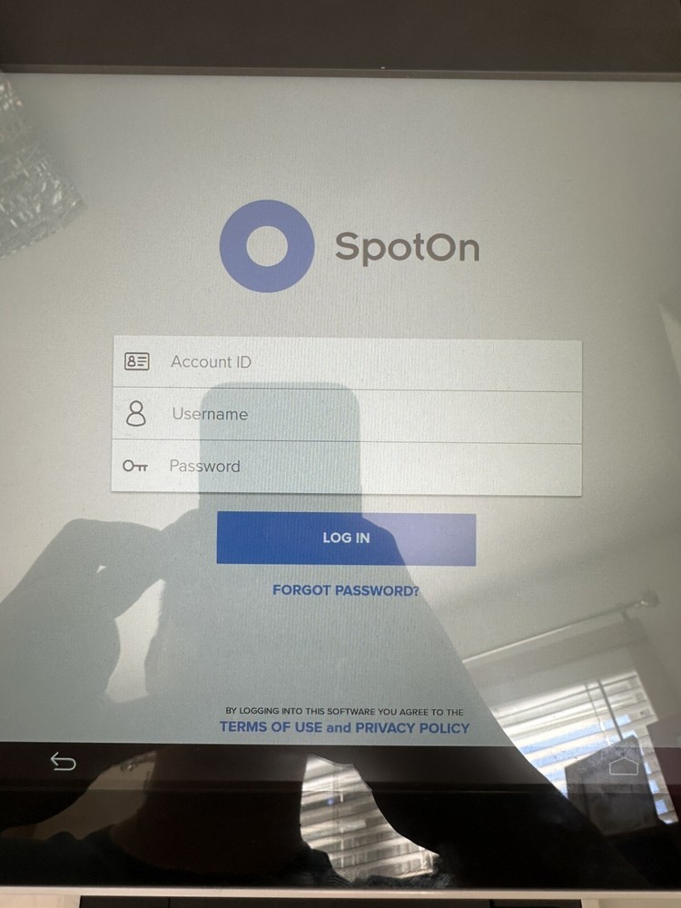 ELO PayPoint E346732 Android Open Source 32GB 13.3'' POS System - White/Reseted