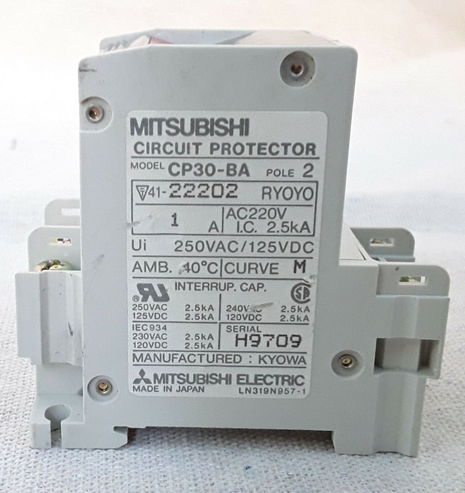 Mitsubishi Circuit Protector CP30-BA AC220V