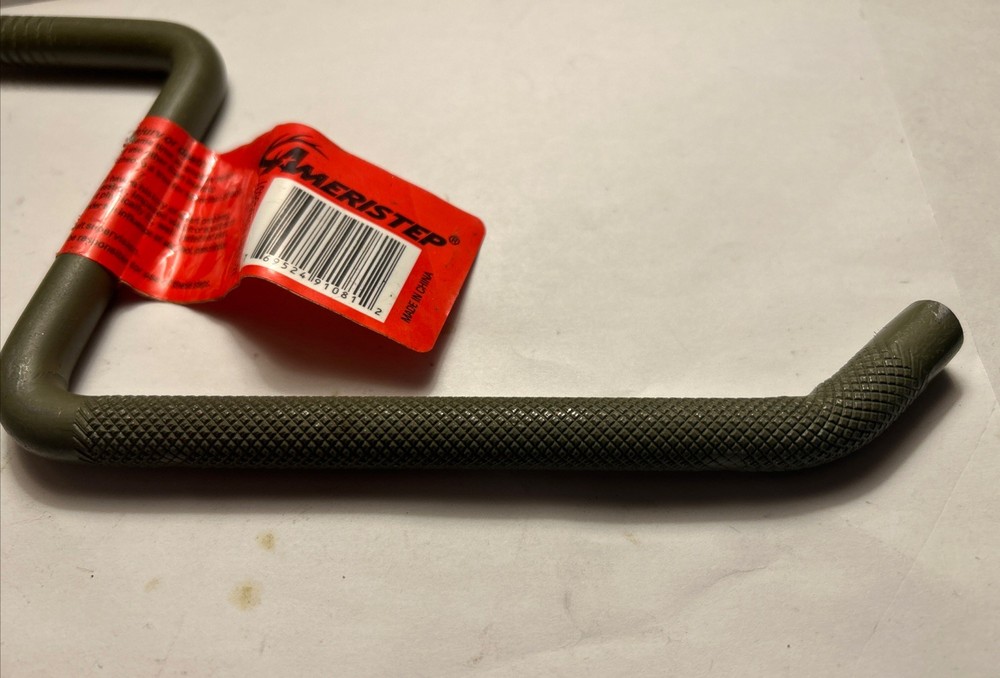 Ameristep Step Up Tree Step 0ne brand New