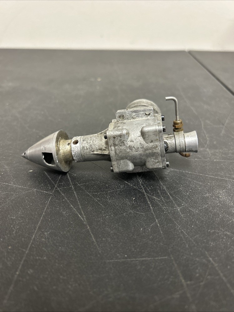 K&B Torpedo 29R Aiplane Engine M12