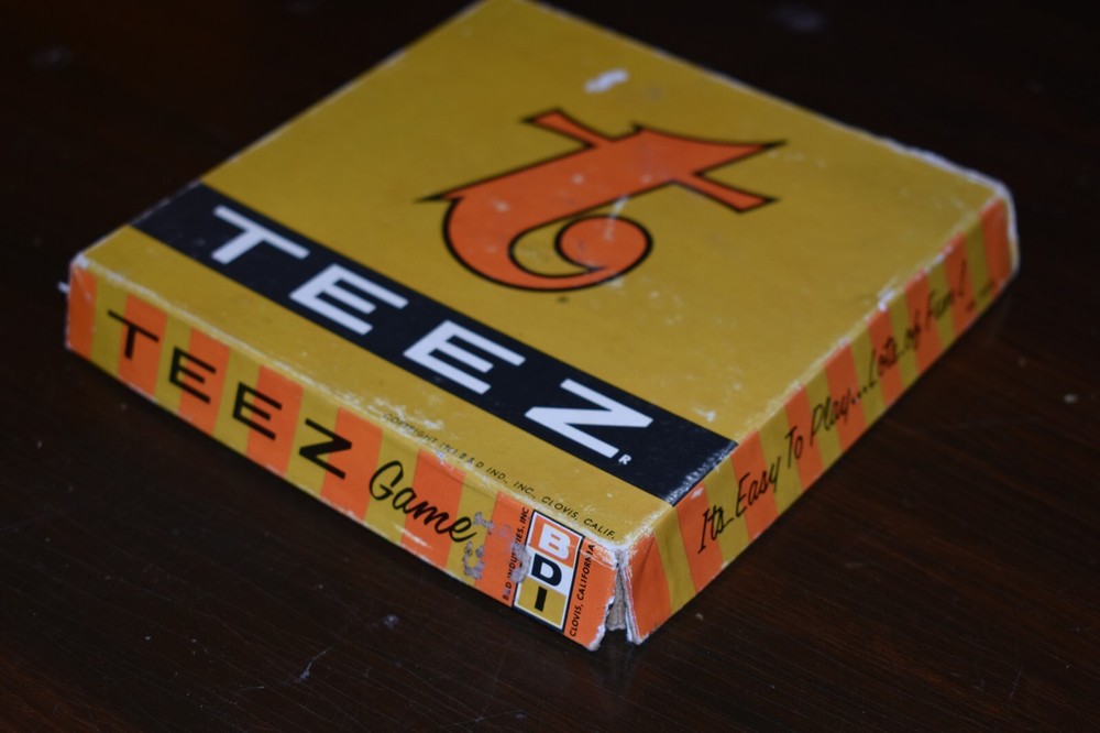 Vintage 1961 Teez Game. B & D Industries.