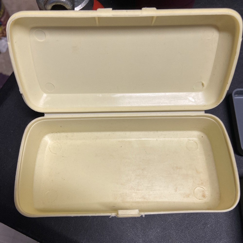 Singer Storage Case With Off White Storage Case That’s ￼ unbranded