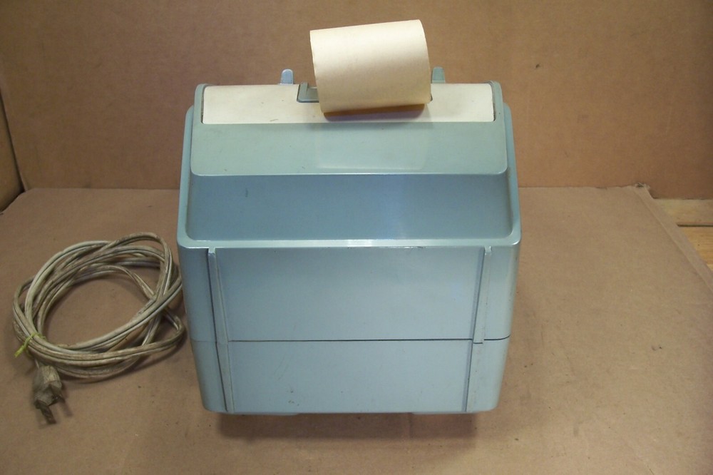 TALLYMASTER BY VICTOR , MODEL 37 57 50 , ADDING MACHINE , VINTAGE , ANTIQUE ,