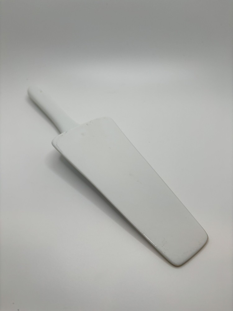 VINTAGE CAKE PIE SERVER PORCELAIN WITH FLORAL WEDDING CAKE SERVER