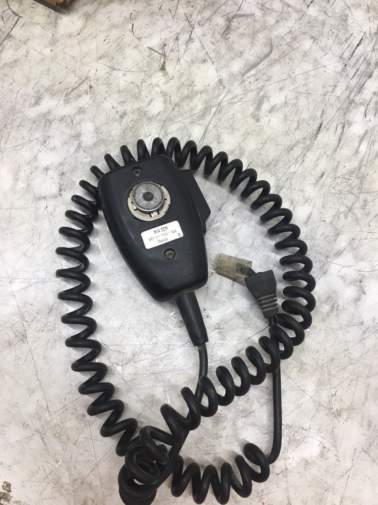 M/A-Com Panther 300M Powers on, UNTESTED See description