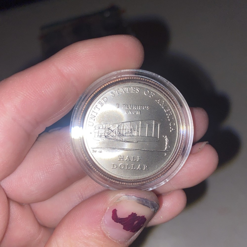 FIRST FLIGHT CENTENNIAL COMMEMORATIVE COIN 2003