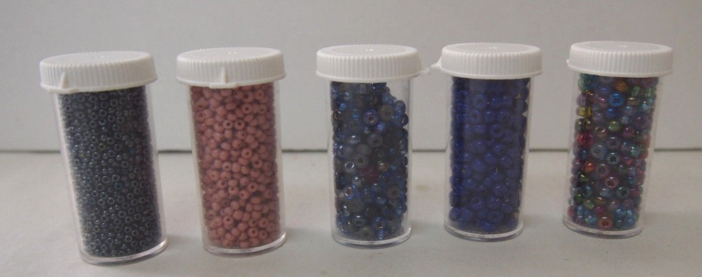 ASSORTED BEADS IN PLASTIC CONTAINERS