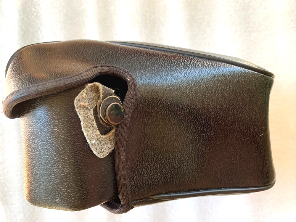 Original Canon T-70 camera CASE