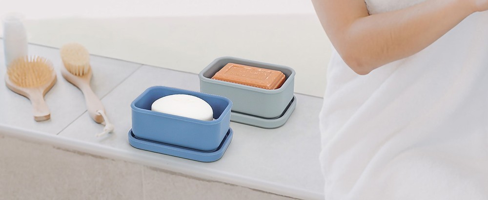 Enhanced Leak-Proof Silicone Soap Case with Draina Layer.
