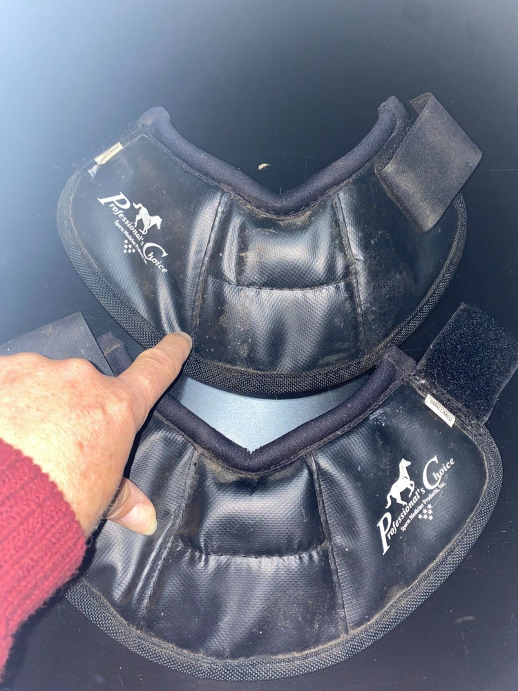 PROFESSIONALS CHOICE SMALL / MEDIUM BLACK BELL BOOTS