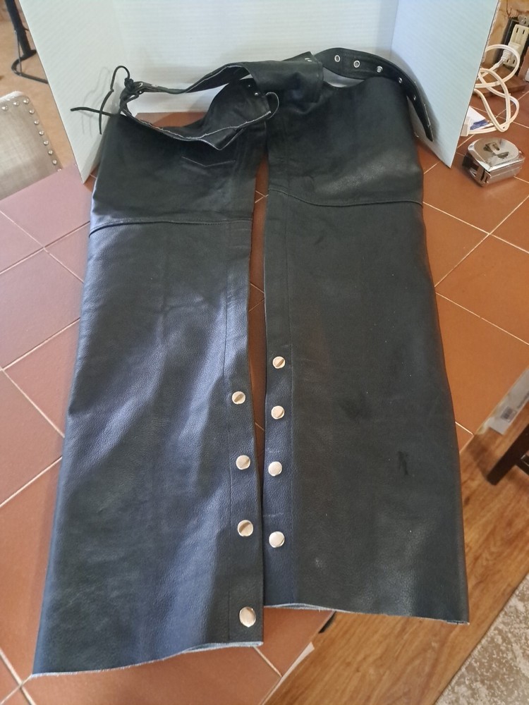 Genuine Leather Chaps M Pocket.