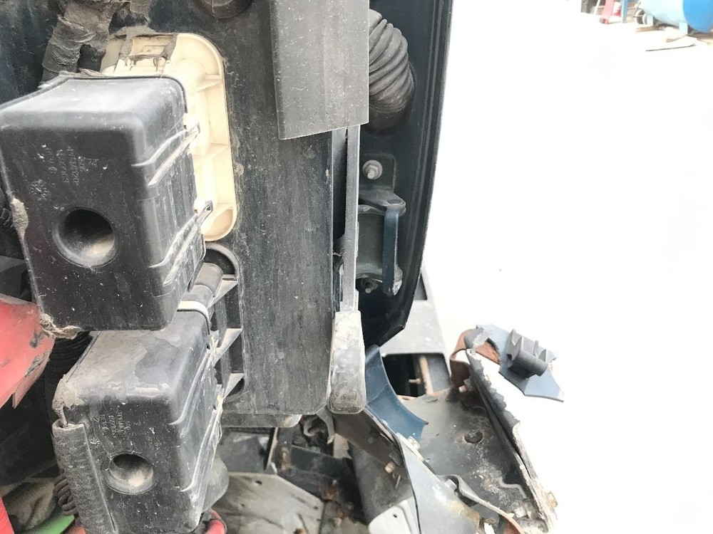 International PROSTAR Left/Driver Hood Rest - Used